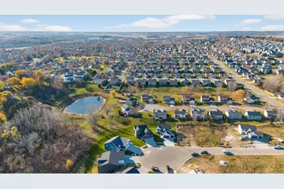 6111 Cody Lane NW, Rochester, MN 55901 - Photo 19