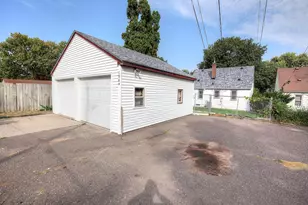 1964 4th St E, Saint Paul, MN 55119 - Photo 23