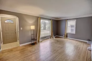 1964 4th St E, Saint Paul, MN 55119 - Photo 5