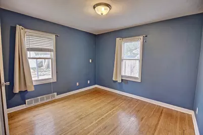 1964 4th Street E, Saint Paul, MN 55119 - Photo 11