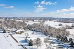 2312 Becker Trail, Faribault, MN 55021 - Photo 3