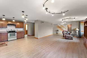 2312 Becker Trail, Faribault, MN 55021 - Photo 31