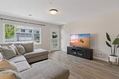 7840 W 145th Street, Savage, MN 55378 - Photo 5