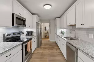 7840 W 145th St, Savage, MN 55378 - Photo 11