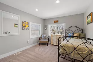 1812 Oakview Ln N, Plymouth, MN 55441 - Photo 21