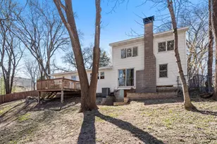 1812 Oakview Ln N, Plymouth, MN 55441 - Photo 39