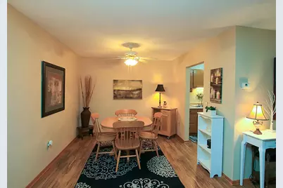 250 Freemont Avenue SE #113, Hutchinson, MN 55350 - Photo 7