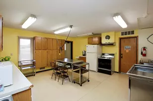 250 Freemont Ave SE, Hutchinson, MN 55350 - Photo 25