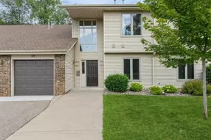 929 Oakwood Heights Cir, Eagan, MN 55123 - Photo 1