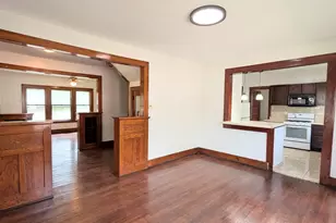 714 Main St, Emmons, MN 56029 - Photo 5