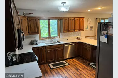 205 Wacker Drive, Glencoe, MN 55336 - Photo 5