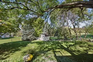 8932 66th Ave N, Brooklyn Park, MN 55428 - Photo 47