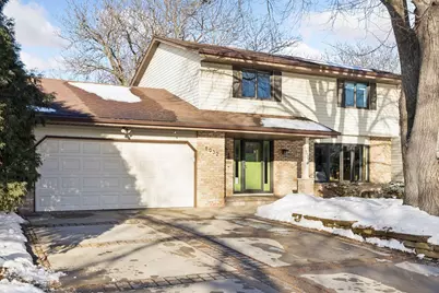 8932 66th Avenue N, Brooklyn Park, MN 55428 - Photo 1