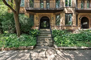 563 Laurel Ave, Saint Paul, MN 55102 - Photo 1