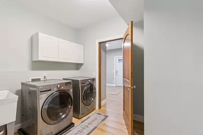 616 Brown Street SW, Hutchinson, MN 55350 - Photo 15