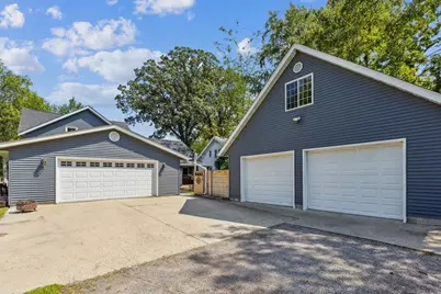 616 Brown Street SW, Hutchinson, MN 55350 - Photo 37