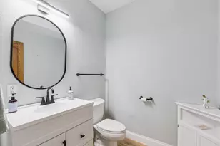 616 Brown St SW, Hutchinson, MN 55350 - Photo 11