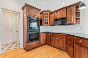 980 Aurora Cir, Red Wing, MN 55066 - Photo 9