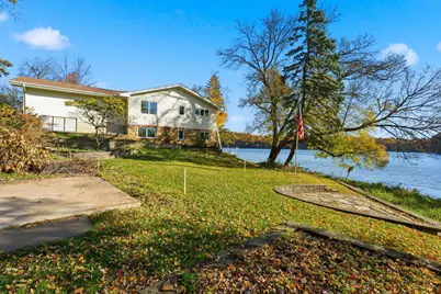 8190 Hill Trail N, Lake Elmo, MN 55042 - Photo 29