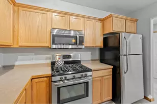 6121 32nd Ave N, Crystal, MN 55422 - Photo 9