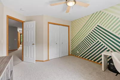 6121 32nd Avenue N, Crystal, MN 55422 - Photo 21