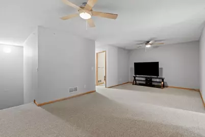 6121 32nd Avenue N, Crystal, MN 55422 - Photo 15