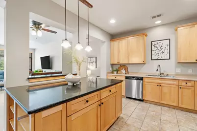 294 Spring Street, Saint Paul, MN 55102 - Photo 9