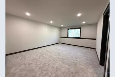 7833 Ava Trail, Inver Grove Heights, MN 55077 - Photo 11