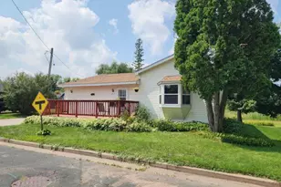 101 N Main St, Luck, WI 54853 - Photo 35