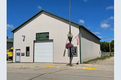 121 E Main Street, Glenville, MN 56036 - Photo 1
