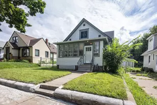 978 Geranium Ave E, Saint Paul, MN 55106 - Photo 1