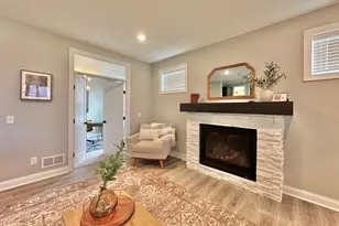 10971 38th Ct N, Lake Elmo, MN 55042 - Photo 9