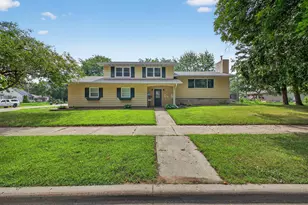 620 15th St SE, Rochester, MN 55904 - Photo 1