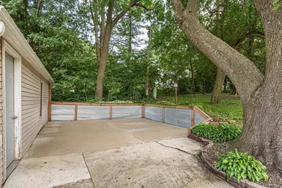 1020 Saint Jacob Avenue, Albert Lea, MN 56007 - Photo 9