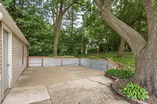 1020 St Jacob Ave, Albert Lea, MN 56007 - Photo 9