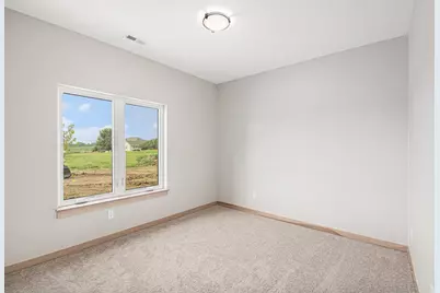 717 Tallgrass Circle, Luverne, MN 56156 - Photo 17