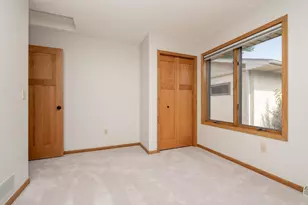 1813 6th Ave W, Shakopee, MN 55379 - Photo 17