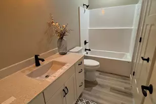 1310 SE Greenleaf Rd, Owatonna, MN 55060 - Photo 15