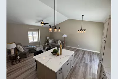 1310 SE Greenleaf Road, Owatonna, MN 55060 - Photo 11