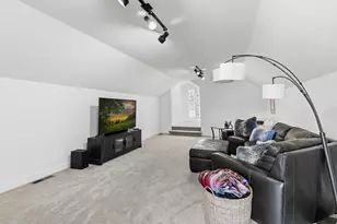 1130 Griffin Ave, Mahtomedi, MN 55115 - Photo 19