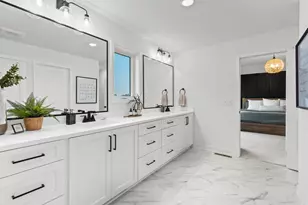 1130 Griffin Ave, Mahtomedi, MN 55115 - Photo 15