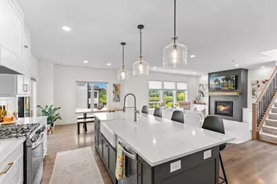 1130 Griffin Avenue, Mahtomedi, MN 55115 - Photo 5