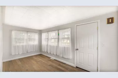 908 2nd Street SW, Willmar, MN 56201 - Photo 11