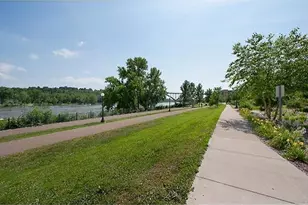 240 Spring St, Saint Paul, MN 55102 - Photo 13