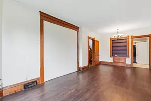 102 N 4th St, River Falls, WI 54022 - Photo 15