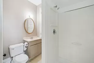 102 N 4th St, River Falls, WI 54022 - Photo 21