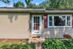 8209 11th Ave S, Bloomington, MN 55420 - Photo 3