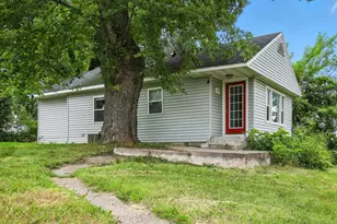 416 Sylvan St, Owatonna, MN 55060 - Photo 1