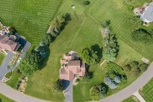 19700 Pembrook Cir, Rogers, MN 55374 - Photo 3