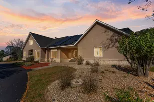 2345 S Oak Dr, Red Wing, MN 55066 - Photo 1